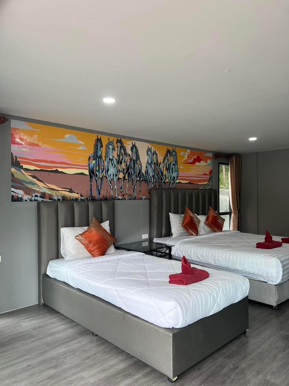 Resor Chomview 3*